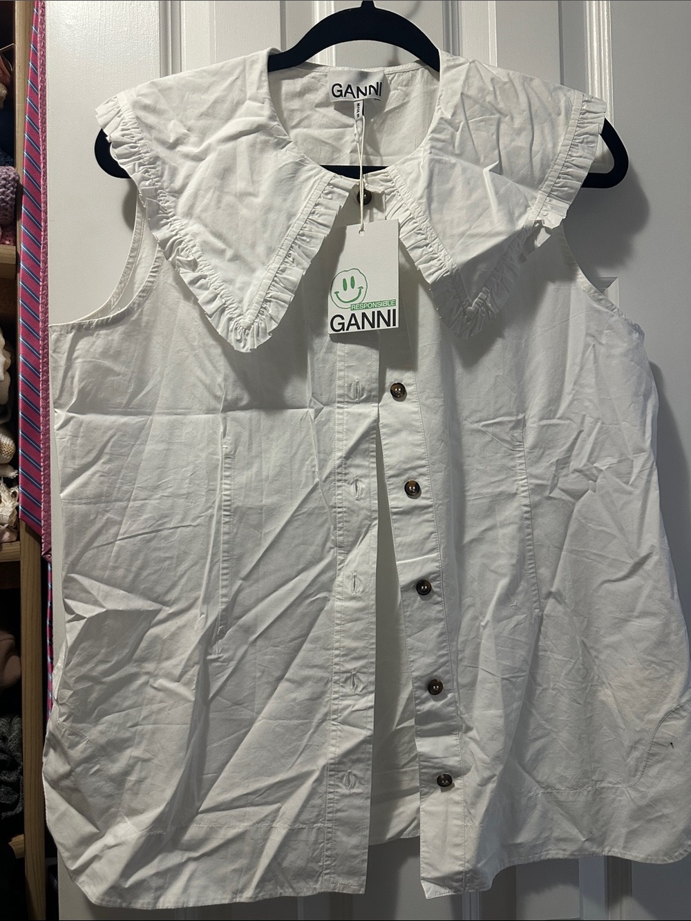 Ganni White Sleeveless Button-Front Blouse with Ruffled Collar